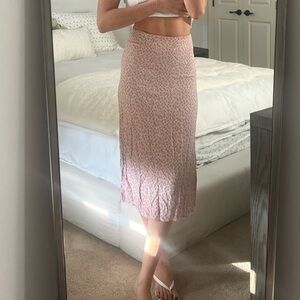 BRANDY MELVILLE - Floral high- waisted midi skirt